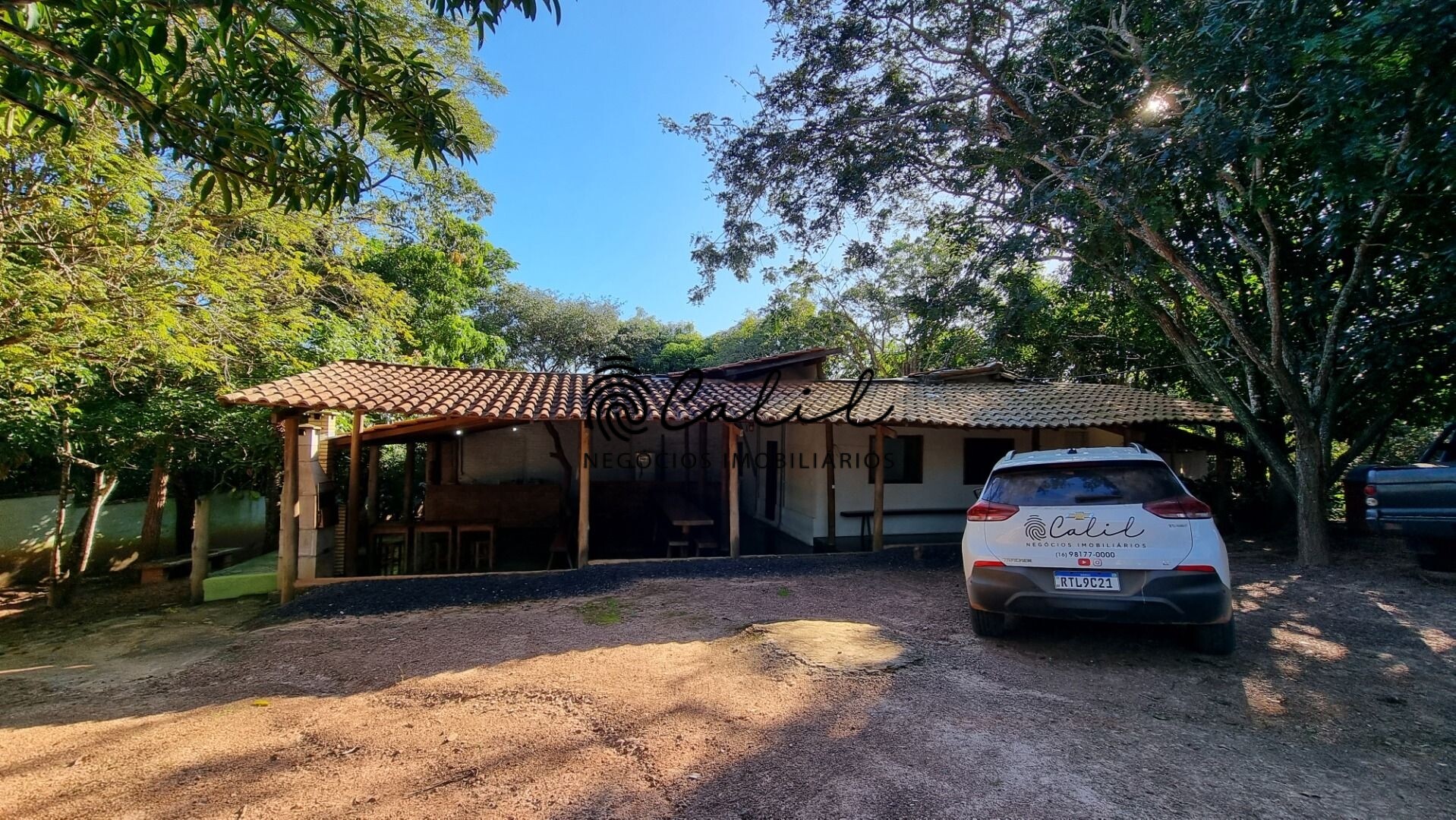 Fazenda à venda com 12 quartos, 10000m² - Foto 2