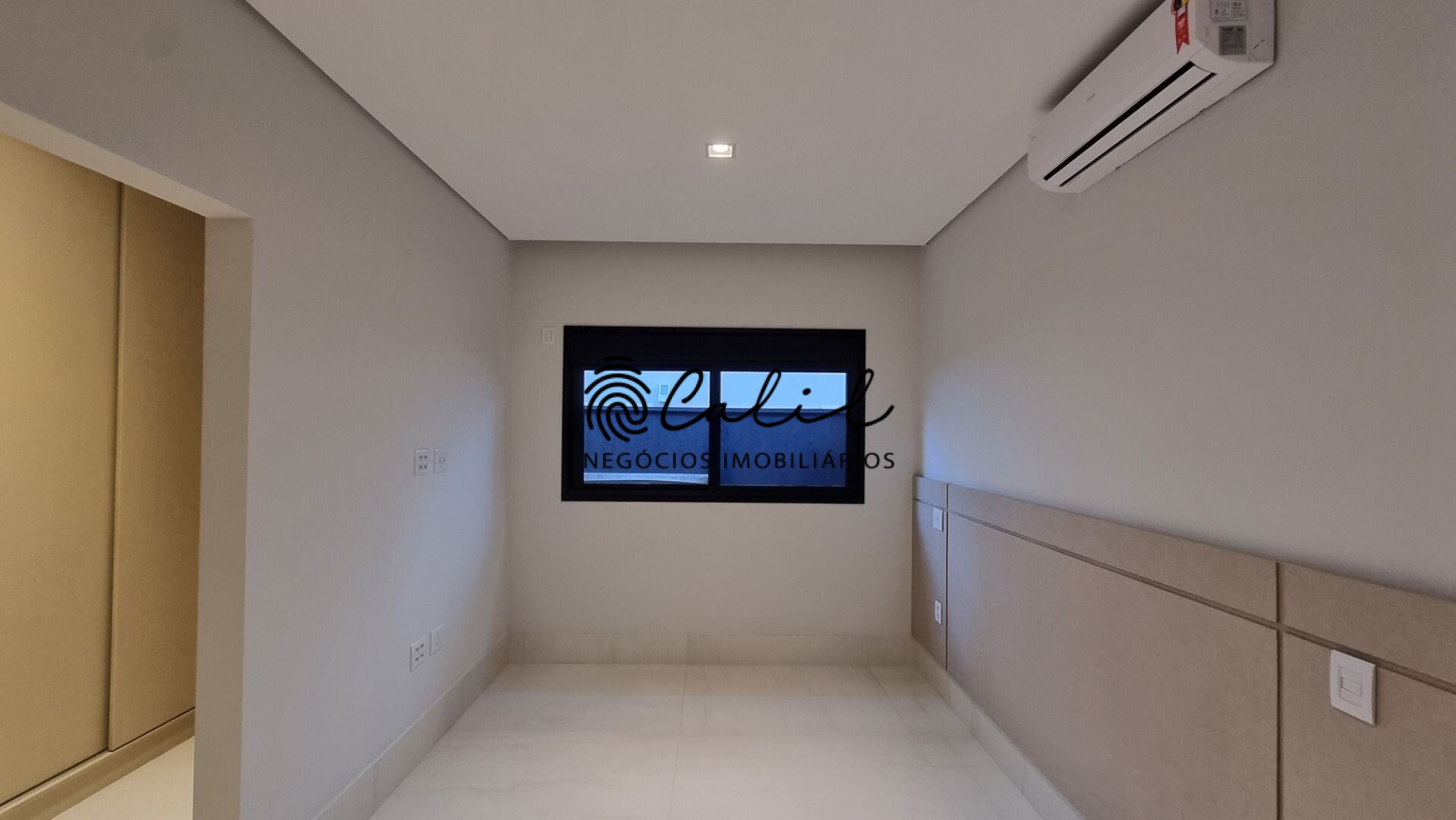 Casa de Condomínio à venda com 3 quartos, 397m² - Foto 7