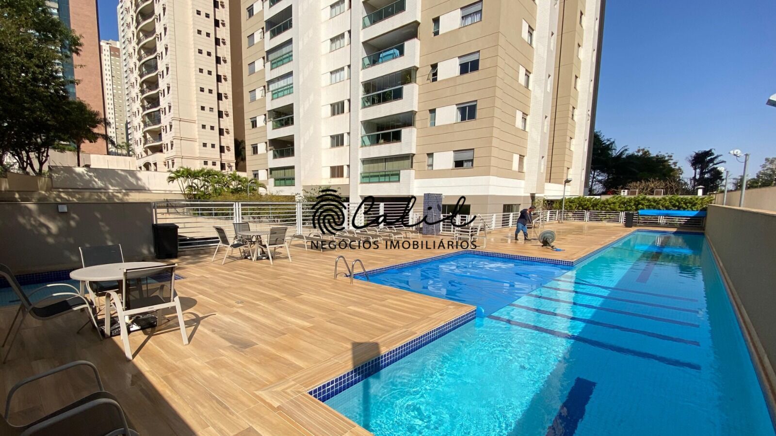 Apartamento à venda com 3 quartos, 160m² - Foto 23