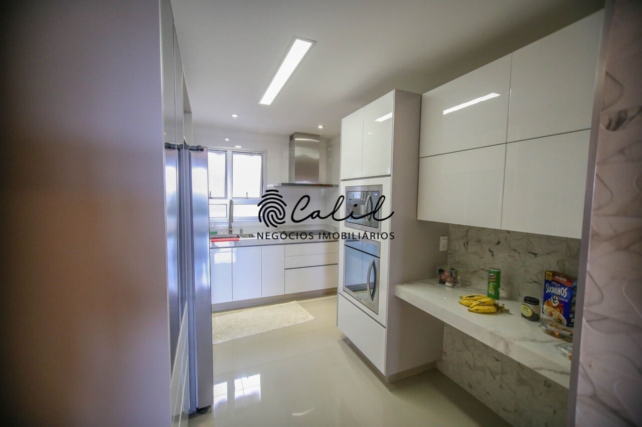 Apartamento à venda com 3 quartos, 140m² - Foto 6