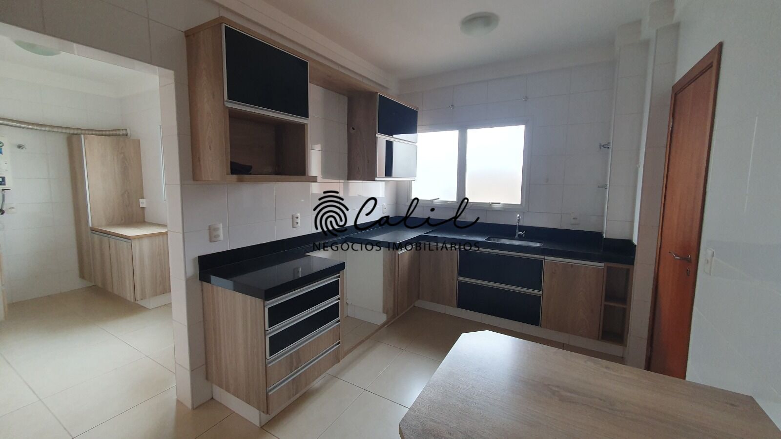 Apartamento à venda com 3 quartos, 144m² - Foto 10