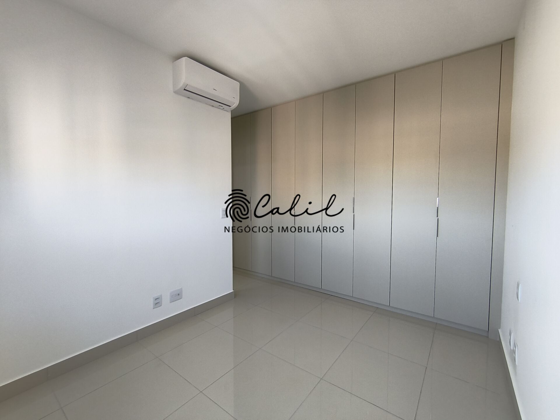Apartamento para alugar com 3 quartos, 90m² - Foto 18