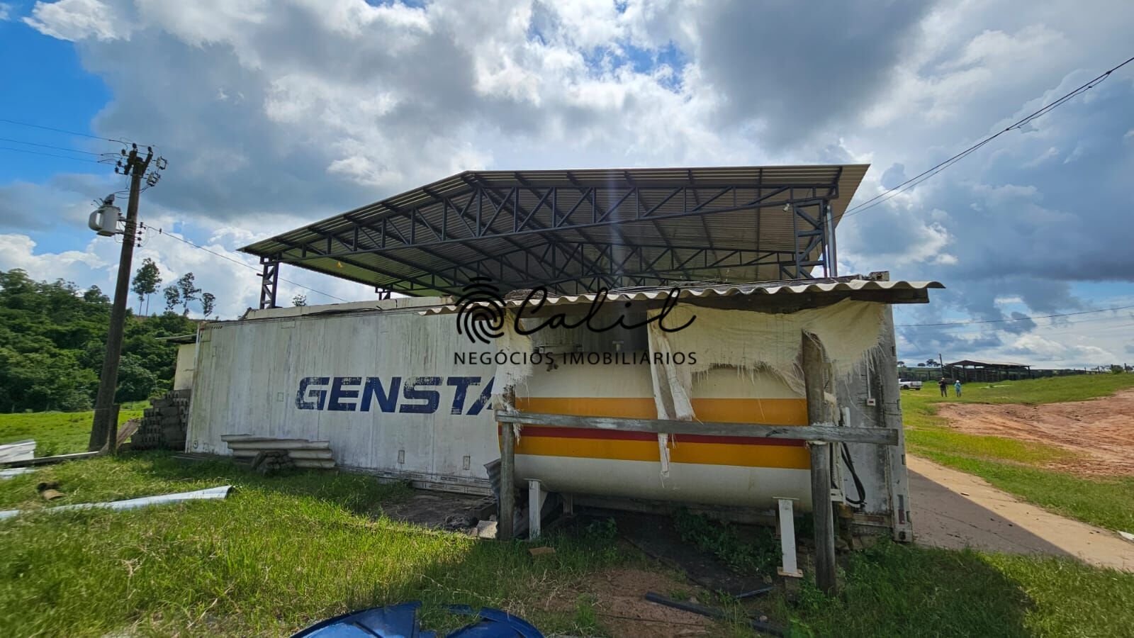 Fazenda à venda com 2 quartos, 1831500m² - Foto 10