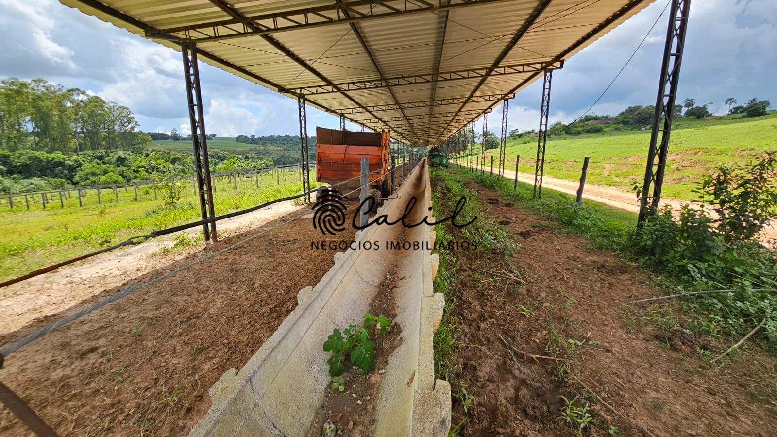 Fazenda à venda com 2 quartos, 1831500m² - Foto 21