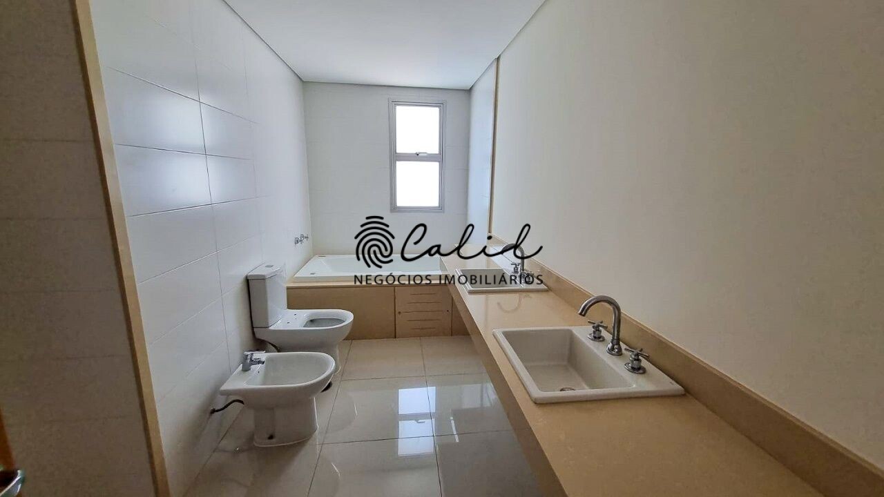 Apartamento à venda com 4 quartos, 246m² - Foto 10