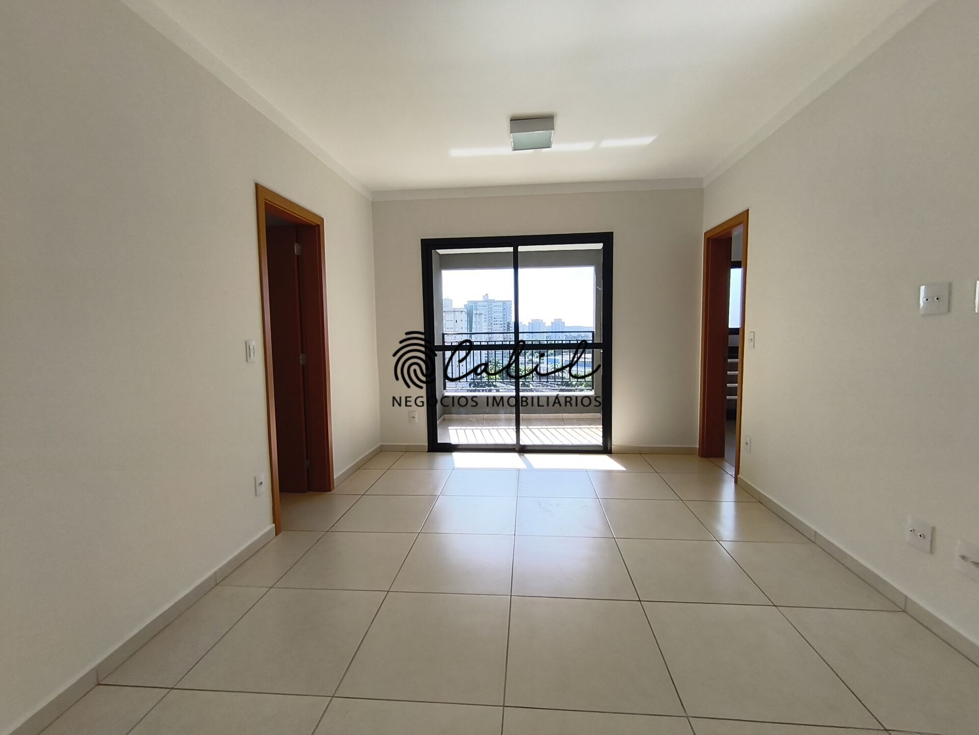 Apartamento para alugar com 3 quartos, 90m² - Foto 1