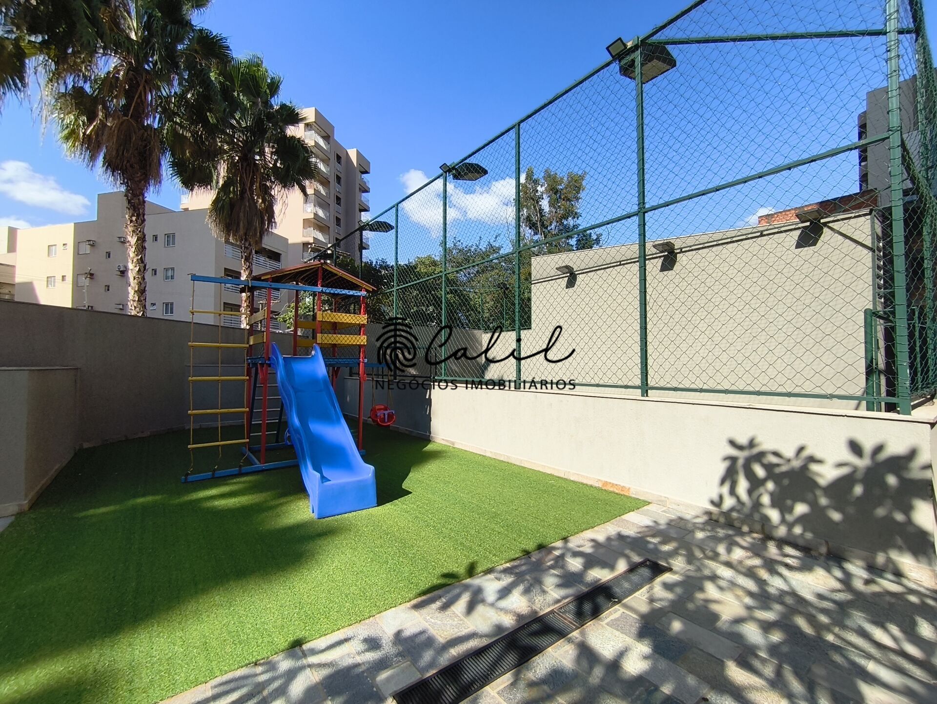 Apartamento para alugar com 3 quartos, 90m² - Foto 27