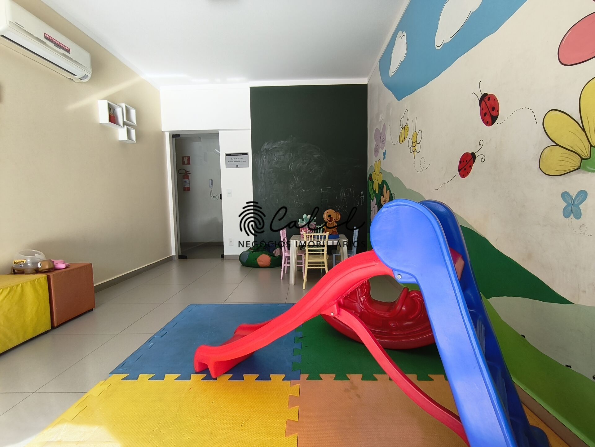 Apartamento para alugar com 3 quartos, 90m² - Foto 28