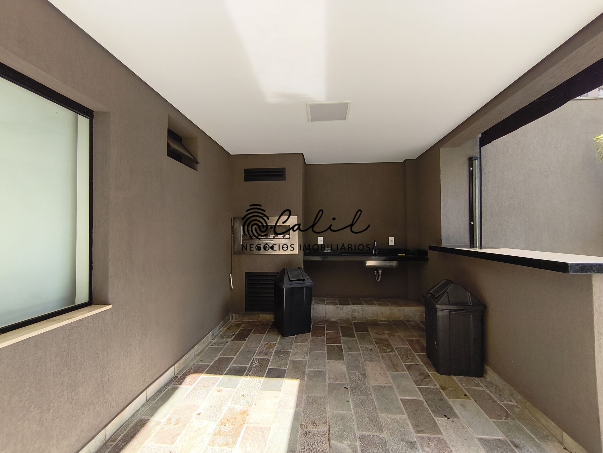 Apartamento para alugar com 3 quartos, 90m² - Foto 29
