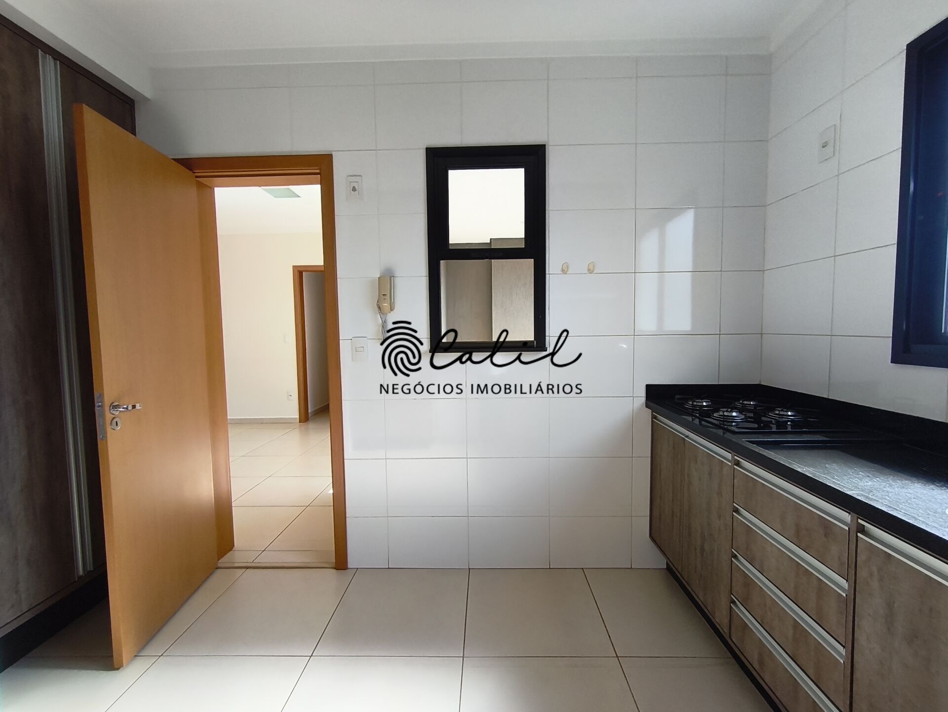 Apartamento para alugar com 3 quartos, 90m² - Foto 8