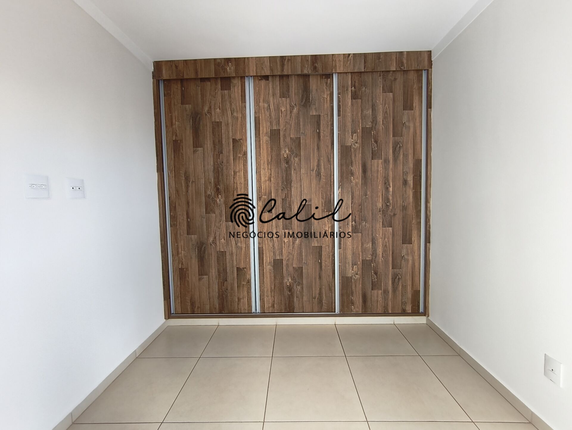 Apartamento para alugar com 3 quartos, 90m² - Foto 13
