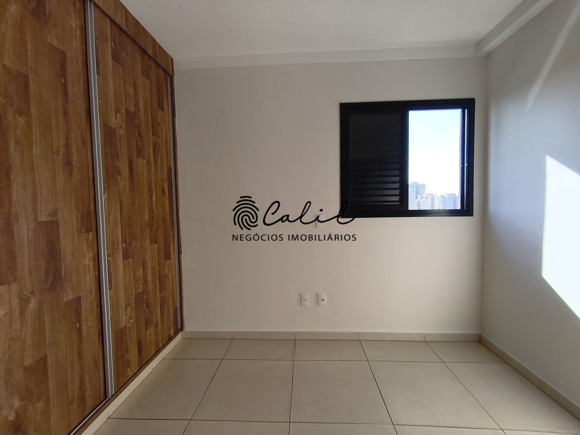Apartamento para alugar com 3 quartos, 90m² - Foto 14