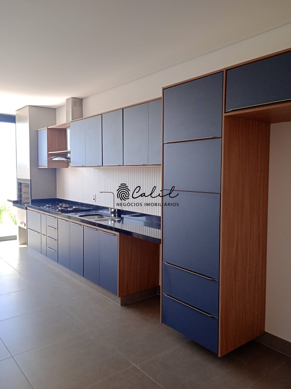 Casa de Condomínio à venda com 3 quartos, 163m² - Foto 2
