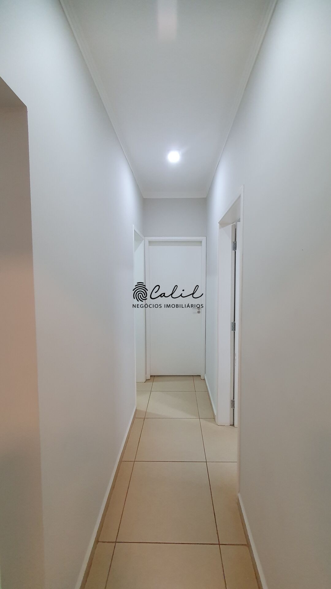 Apartamento à venda com 2 quartos, 64m² - Foto 8