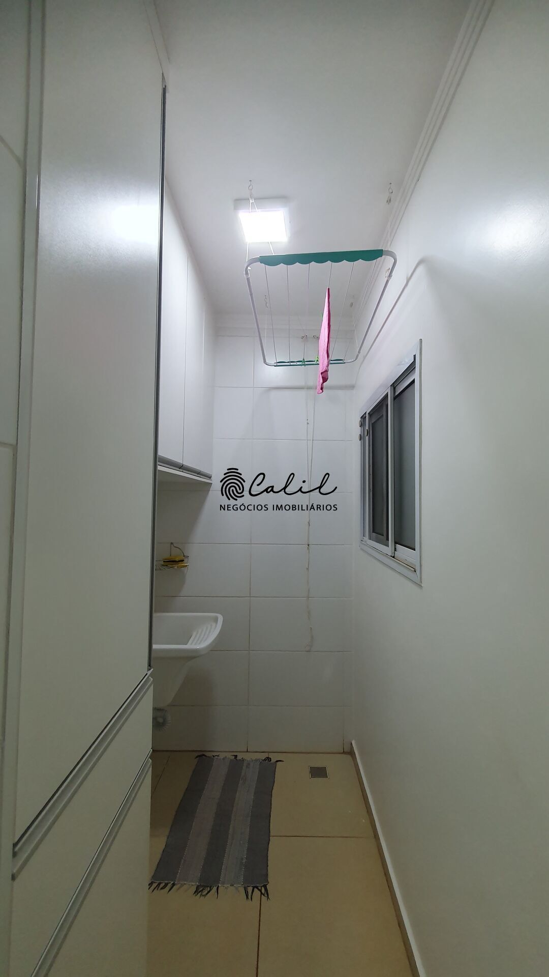 Apartamento à venda com 2 quartos, 64m² - Foto 22