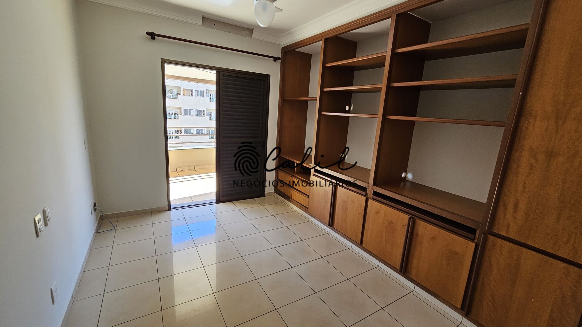 Apartamento para alugar com 3 quartos, 142m² - Foto 23