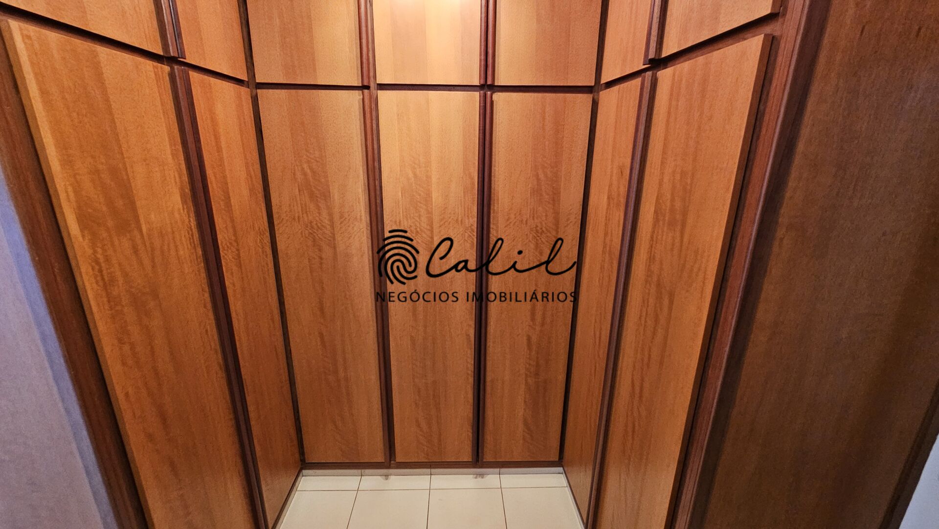 Apartamento para alugar com 3 quartos, 142m² - Foto 25