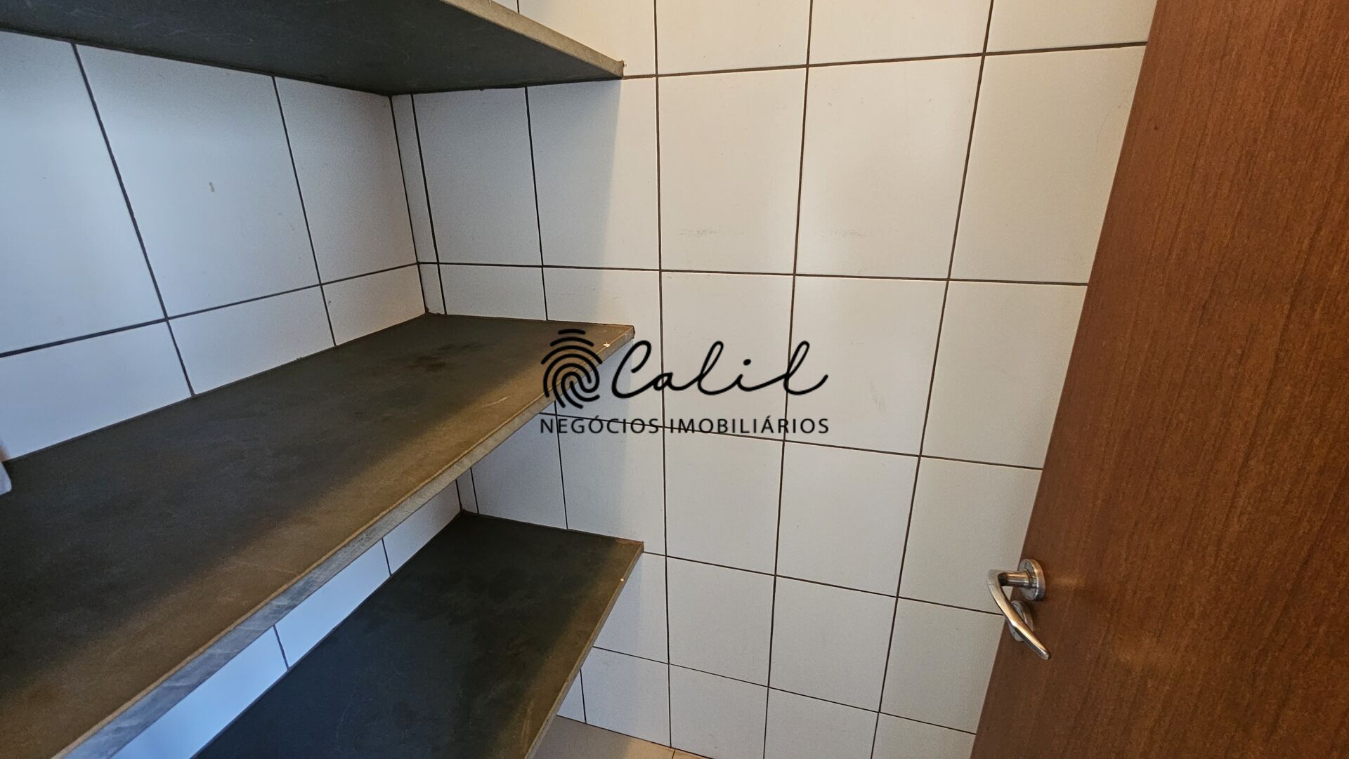 Apartamento para alugar com 3 quartos, 142m² - Foto 18