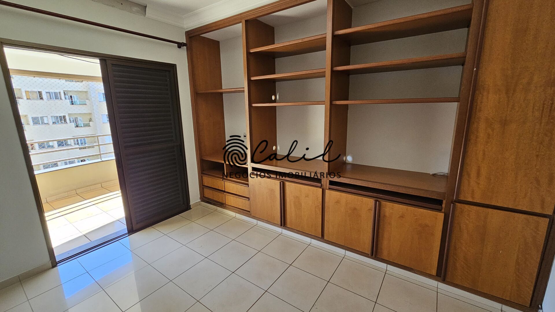Apartamento para alugar com 3 quartos, 142m² - Foto 21