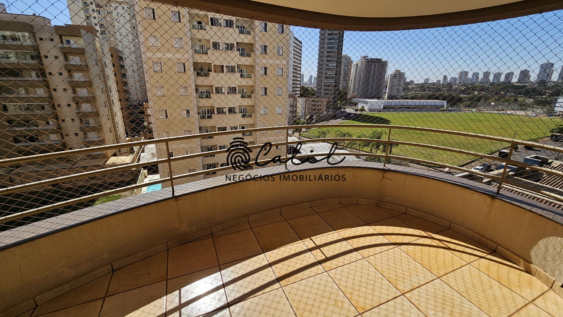 Apartamento para alugar com 3 quartos, 142m² - Foto 20