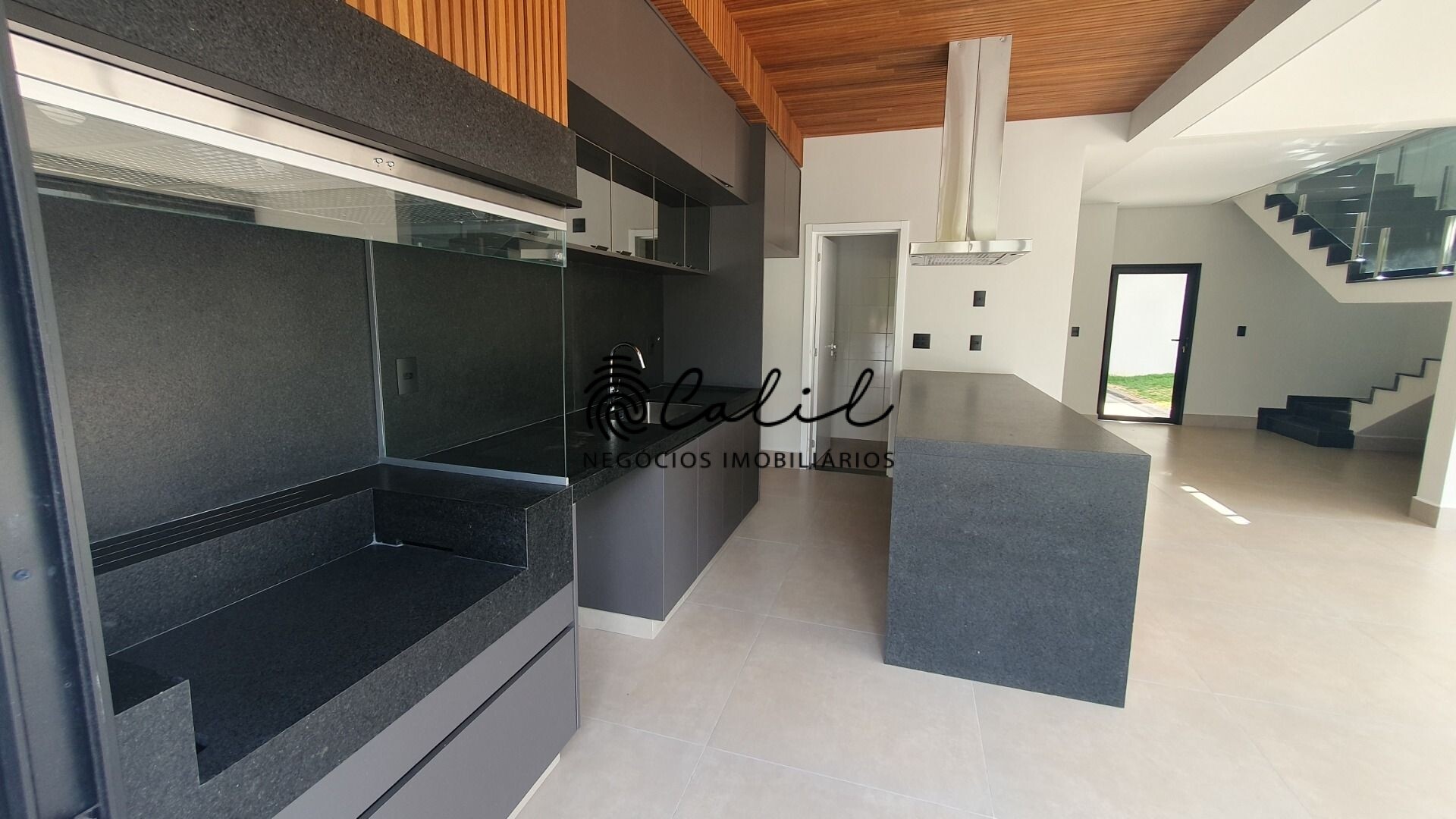 Casa de Condomínio à venda com 3 quartos, 318m² - Foto 17