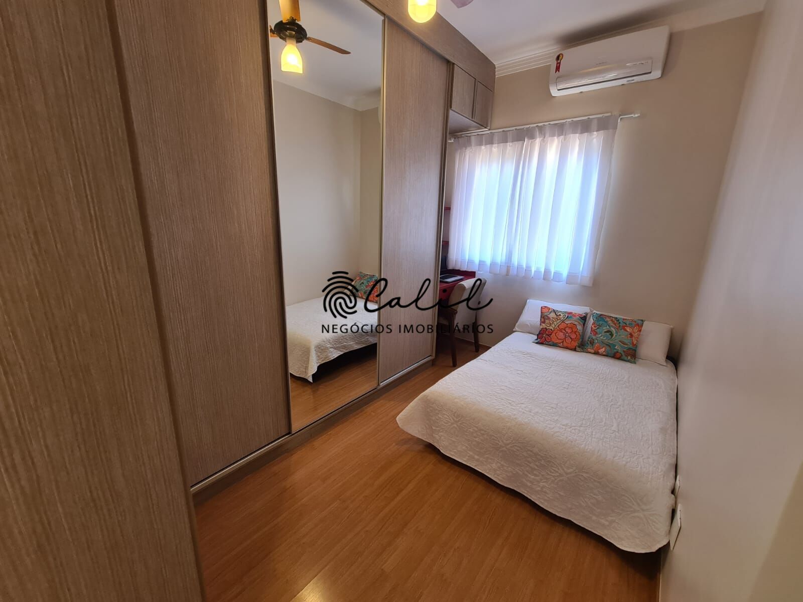 Sobrado à venda com 3 quartos, 210m² - Foto 14