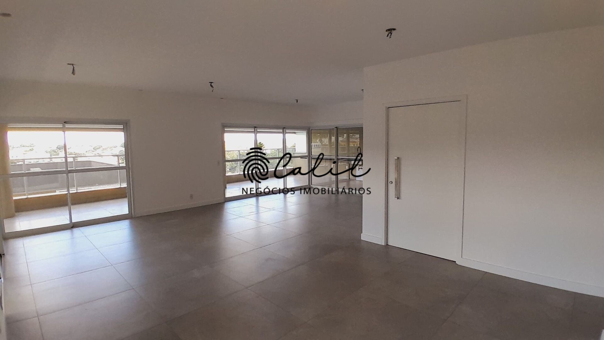 Apartamento à venda com 4 quartos, 293m² - Foto 17