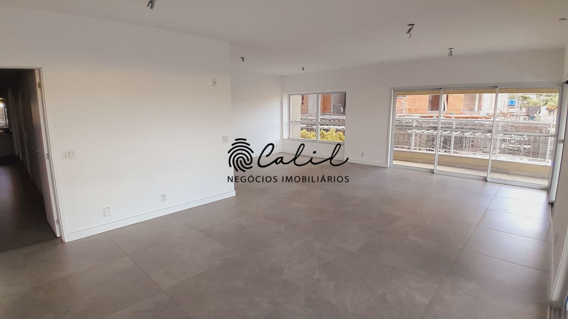 Apartamento à venda com 4 quartos, 293m² - Foto 11