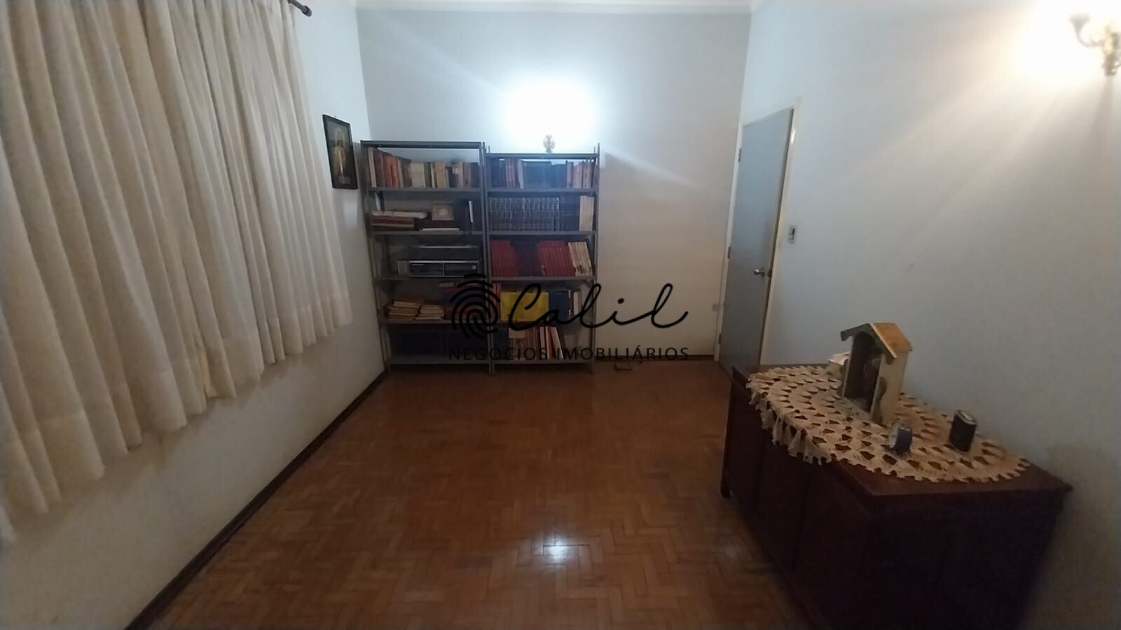 Casa à venda com 3 quartos, 311m² - Foto 23