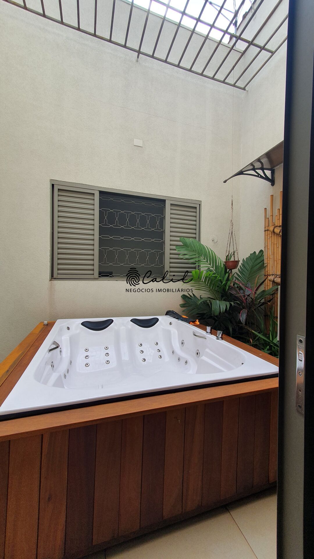 Casa, 3 quartos, 275 m² - Foto 26