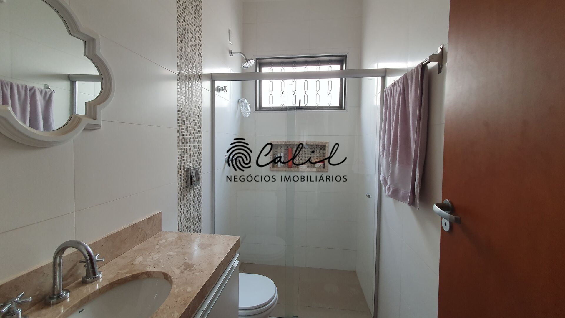 Casa, 3 quartos, 275 m² - Foto 35