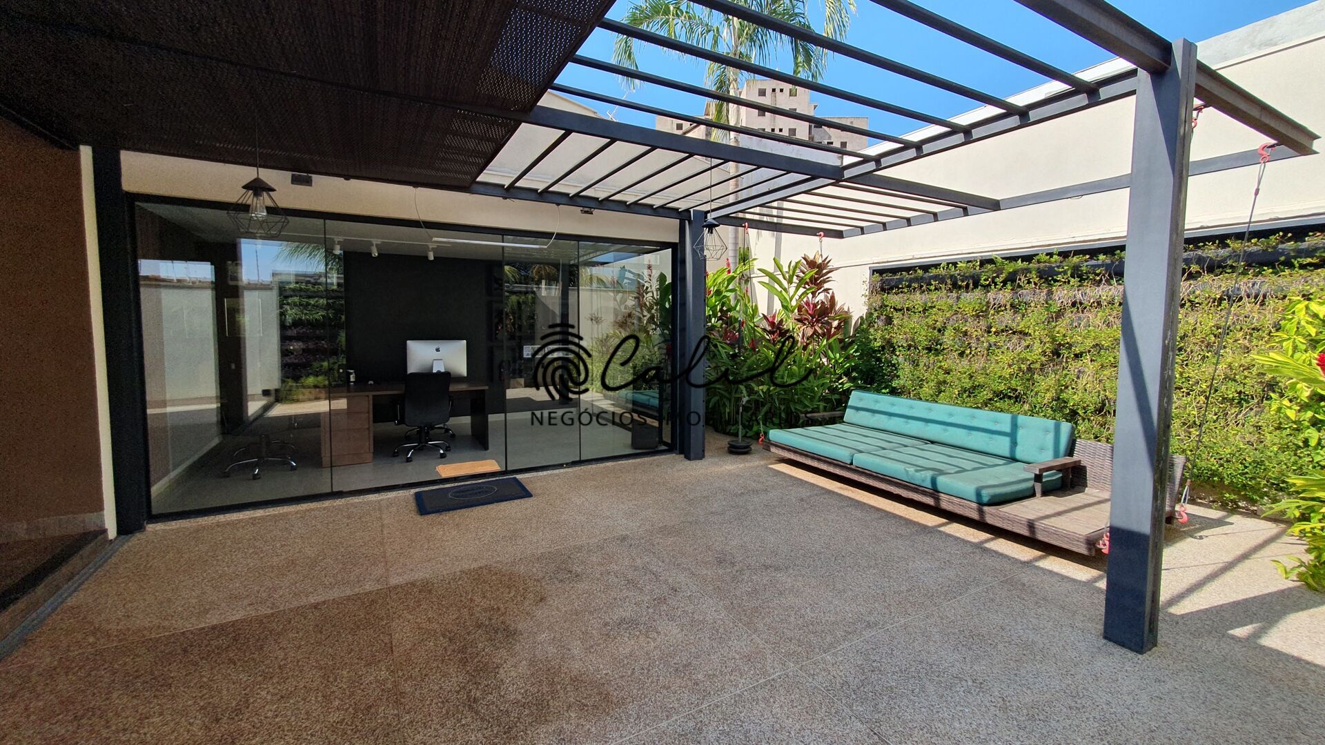 Casa, 3 quartos, 275 m² - Foto 1