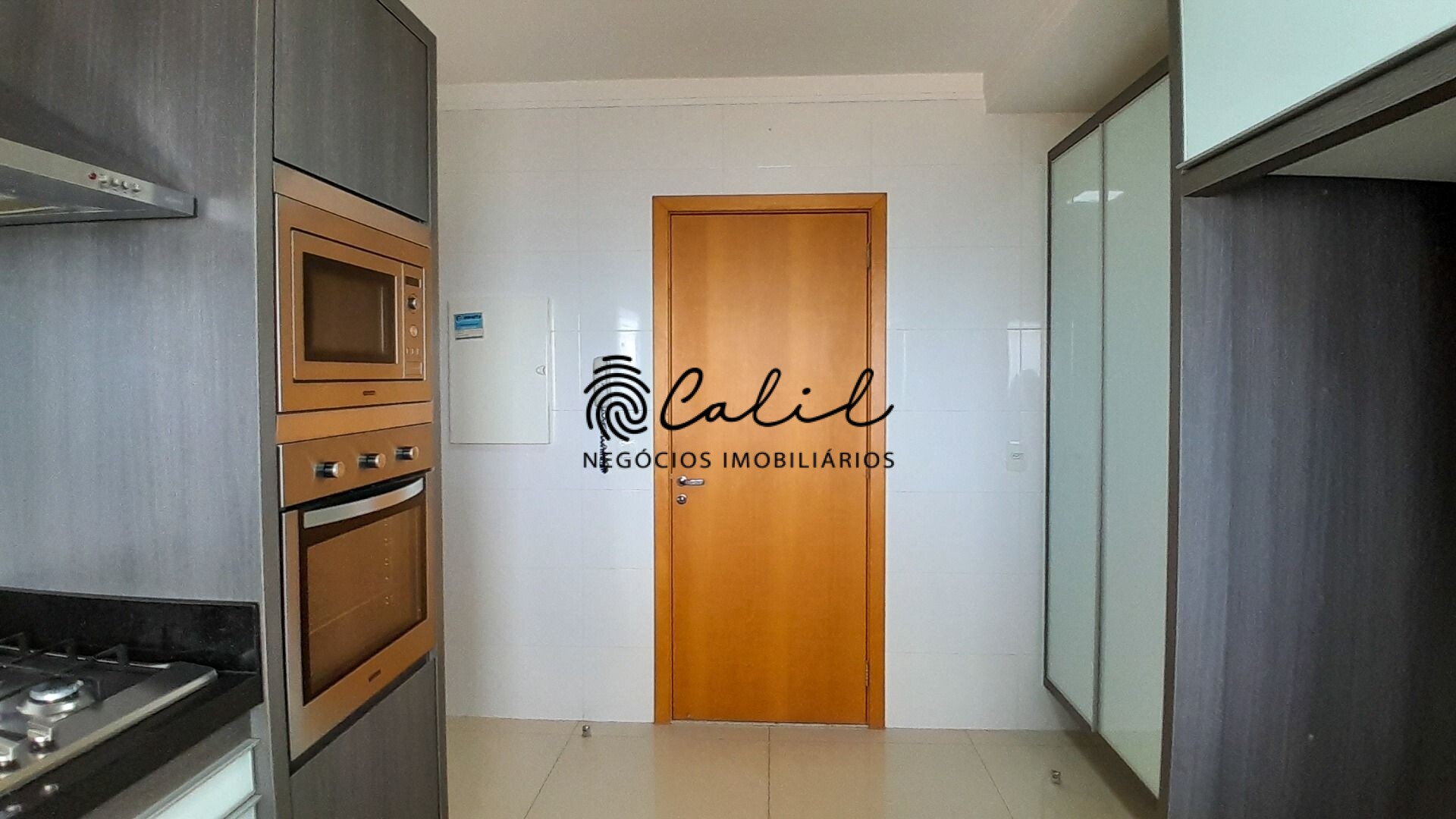 Apartamento à venda com 4 quartos, 311m² - Foto 5