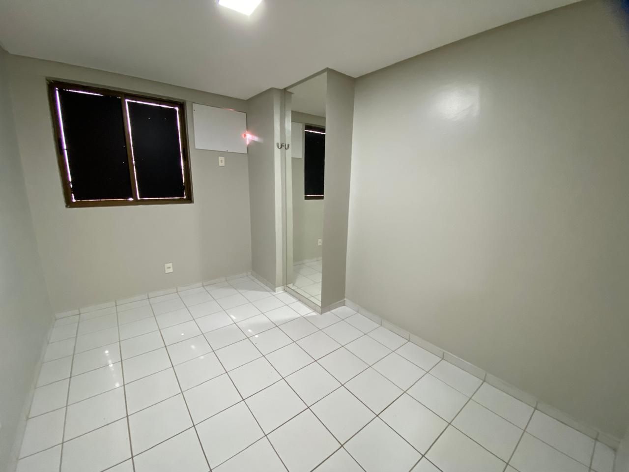 Apartamento, 3 quartos, 105 m² - Foto 2