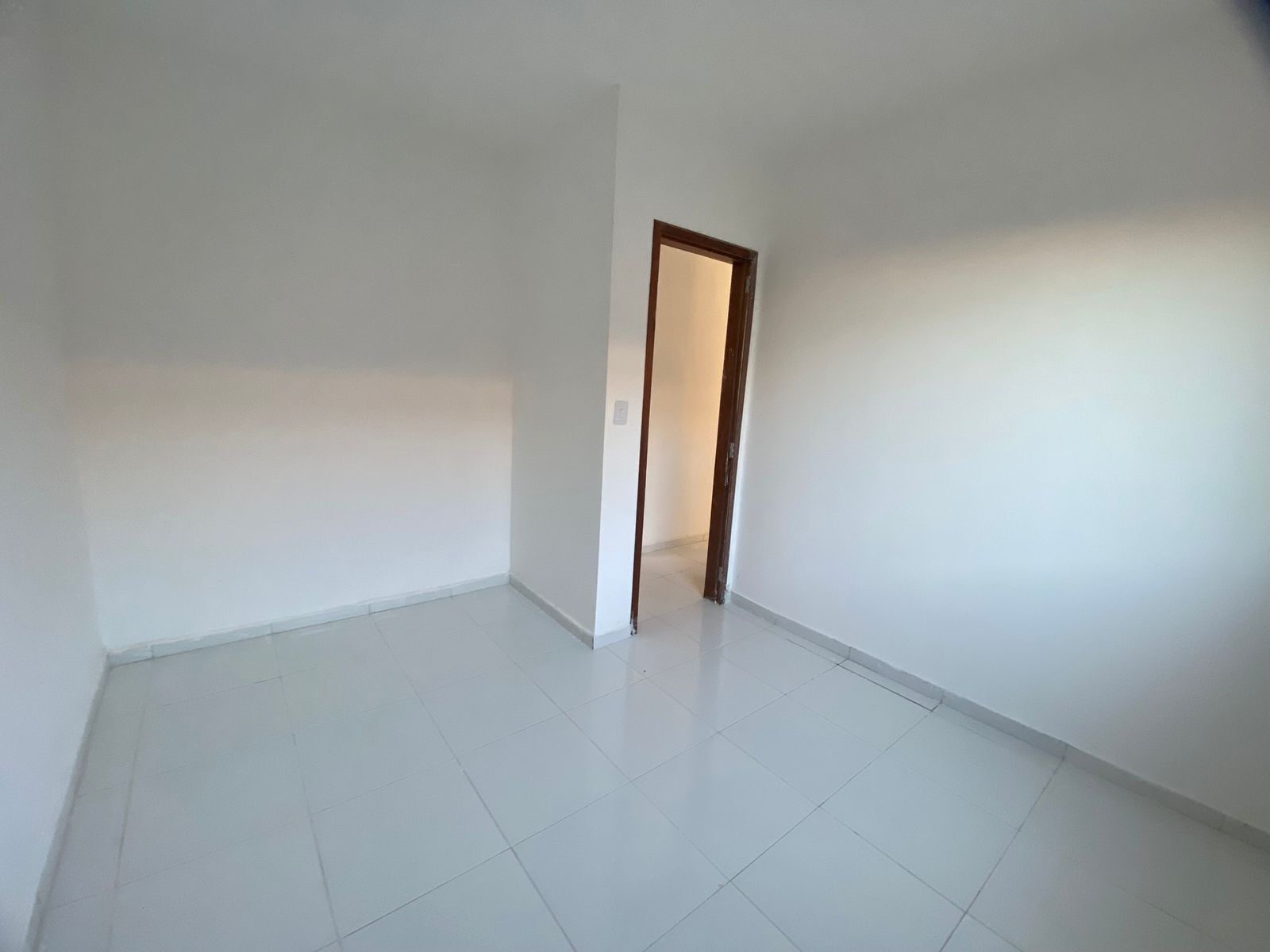 Casa, 2 quartos, 200 m² - Foto 1