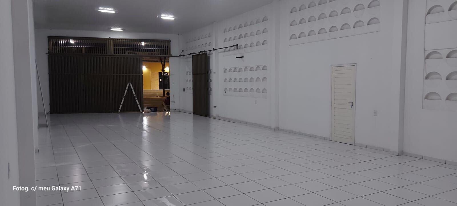 Prédio Inteiro, 200 m² - Foto 2