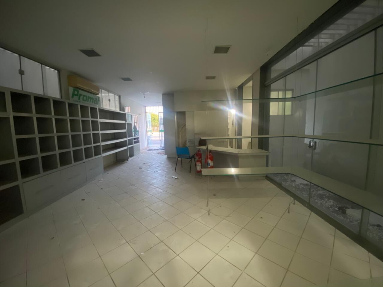 Prédio Inteiro - Foto 6