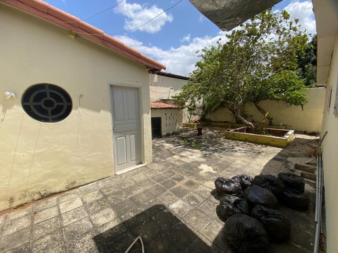 Casa, 3 quartos, 220 m² - Foto 3