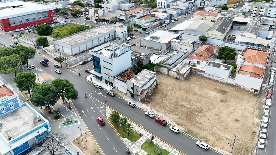 Prédio Inteiro - Foto 12