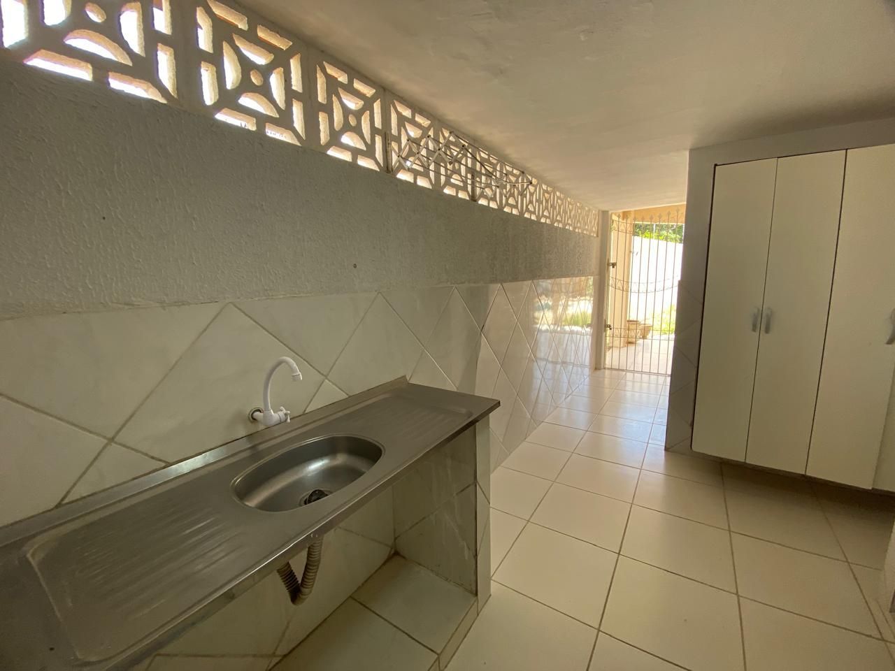 Casa, 4 quartos, 250 m² - Foto 17