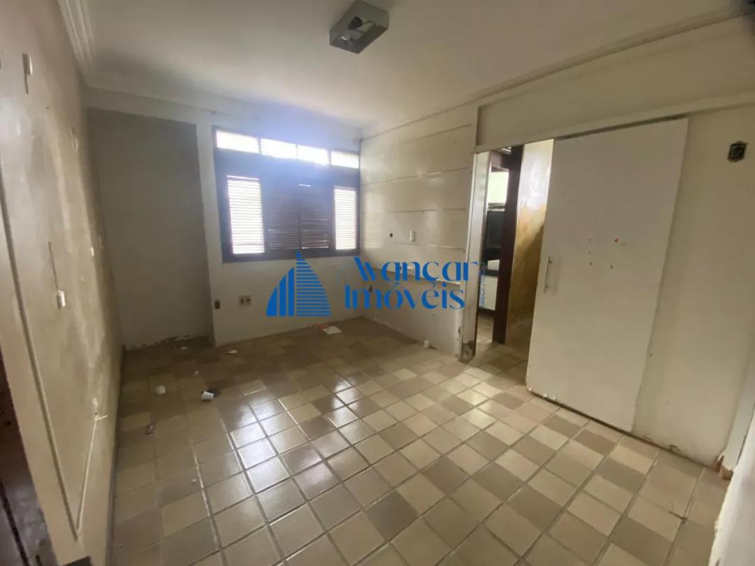 Casa, 4 quartos, 300 m² - Foto 5