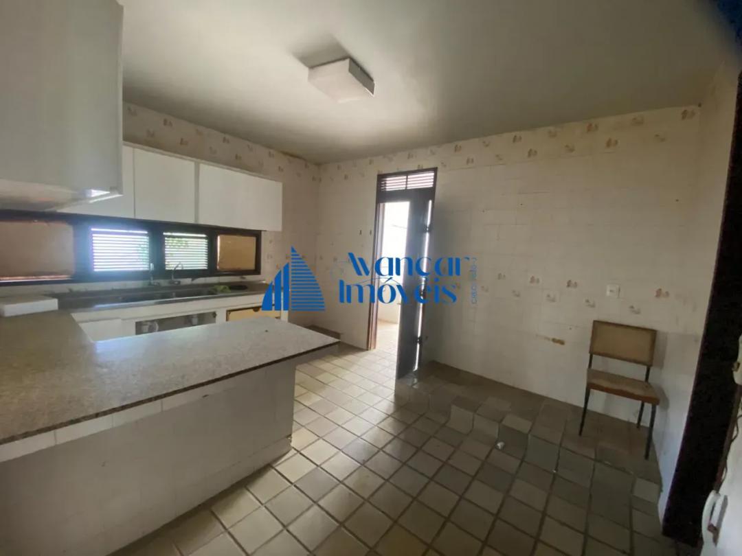 Casa, 4 quartos, 300 m² - Foto 8