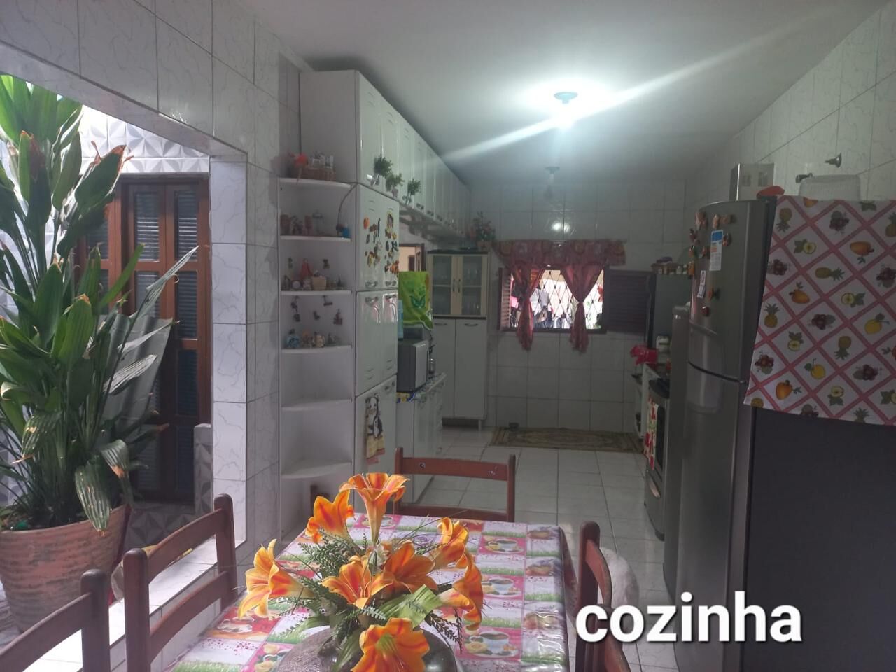 Casa à venda com 3 quartos, 219m² - Foto 14