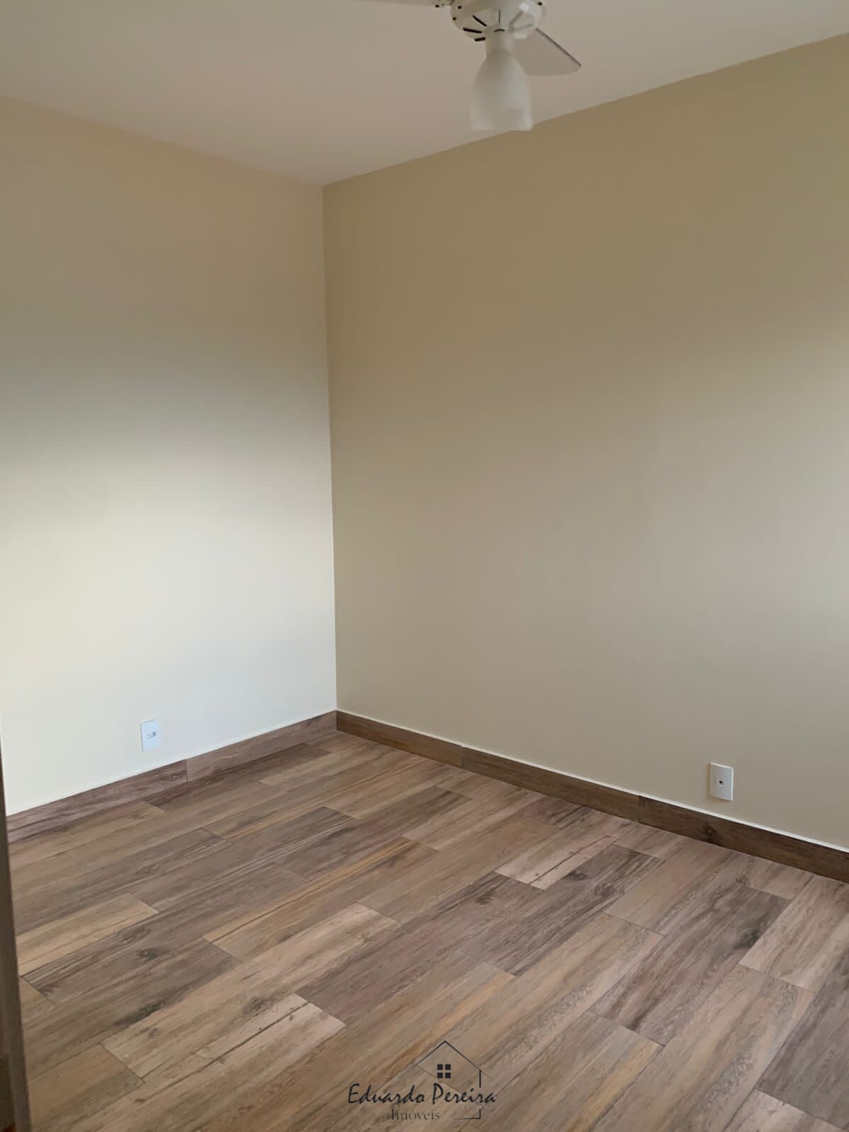 Apartamento à venda com 3 quartos, 100m² - Foto 9