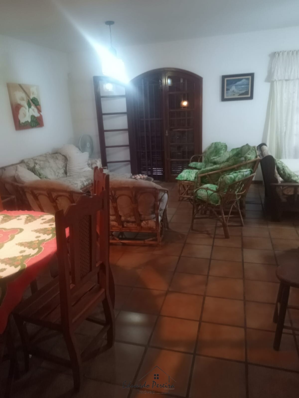 Casa à venda com 3 quartos, 200m² - Foto 7