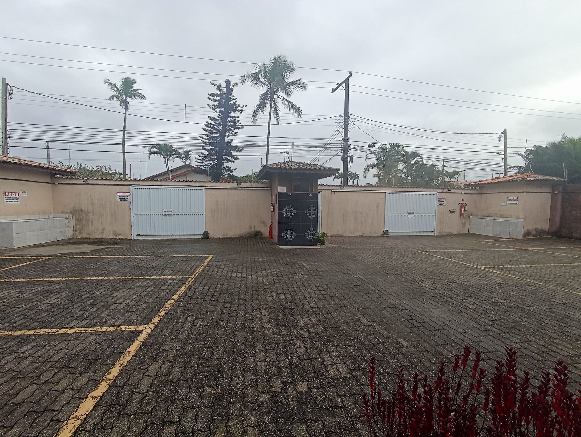 Casa de Condomínio à venda com 2 quartos, 60m² - Foto 27