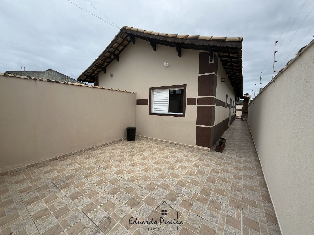 Casa à venda com 2 quartos, 67m² - Foto 5