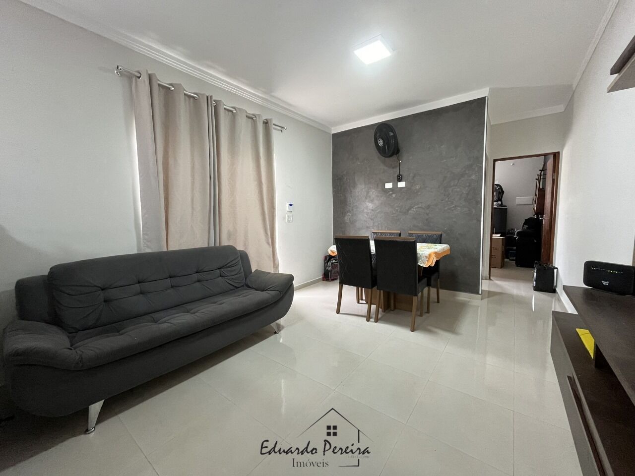 Casa à venda com 2 quartos, 67m² - Foto 13