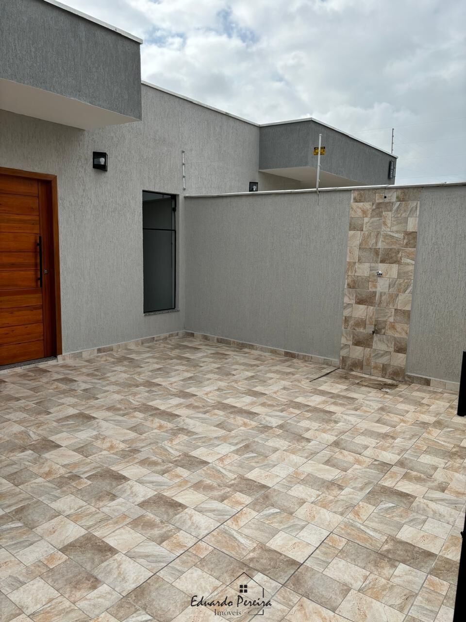 Casa à venda com 2 quartos, 81m² - Foto 4