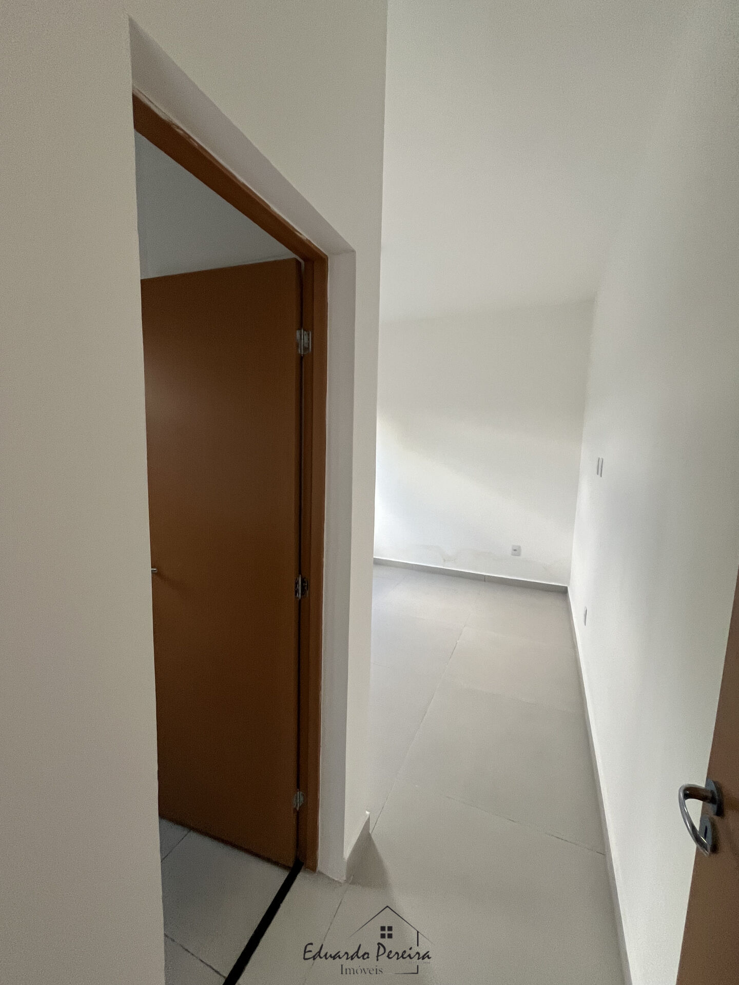 Casa à venda com 2 quartos, 64m² - Foto 16